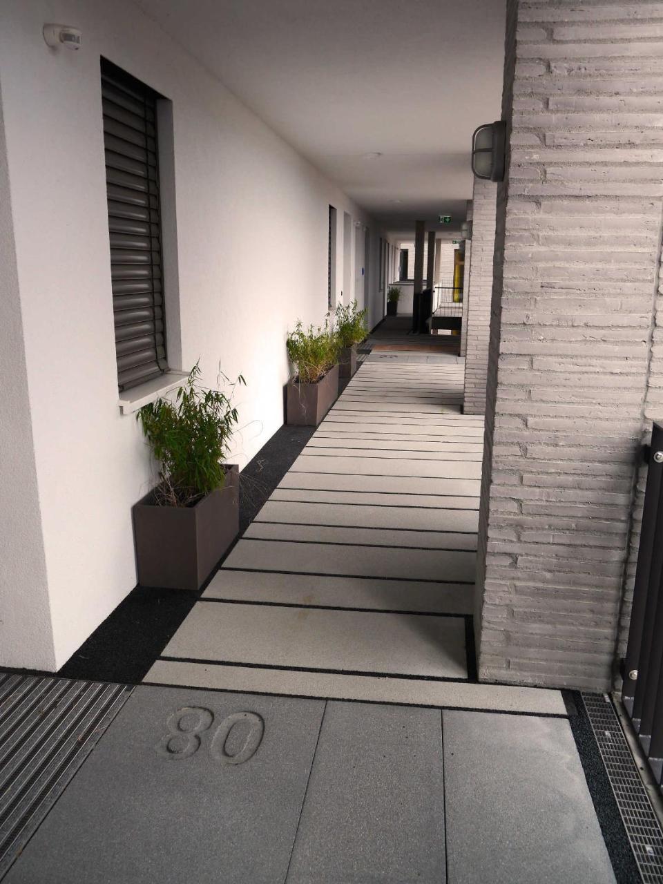 Z1-Das Haus Zwenkau Exterior photo